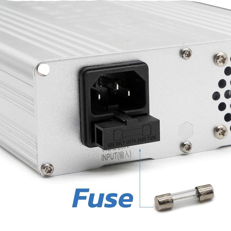 Încărcător 60V (ieșire 66.4v) 6.5A conector GX16 [Ewheel]
